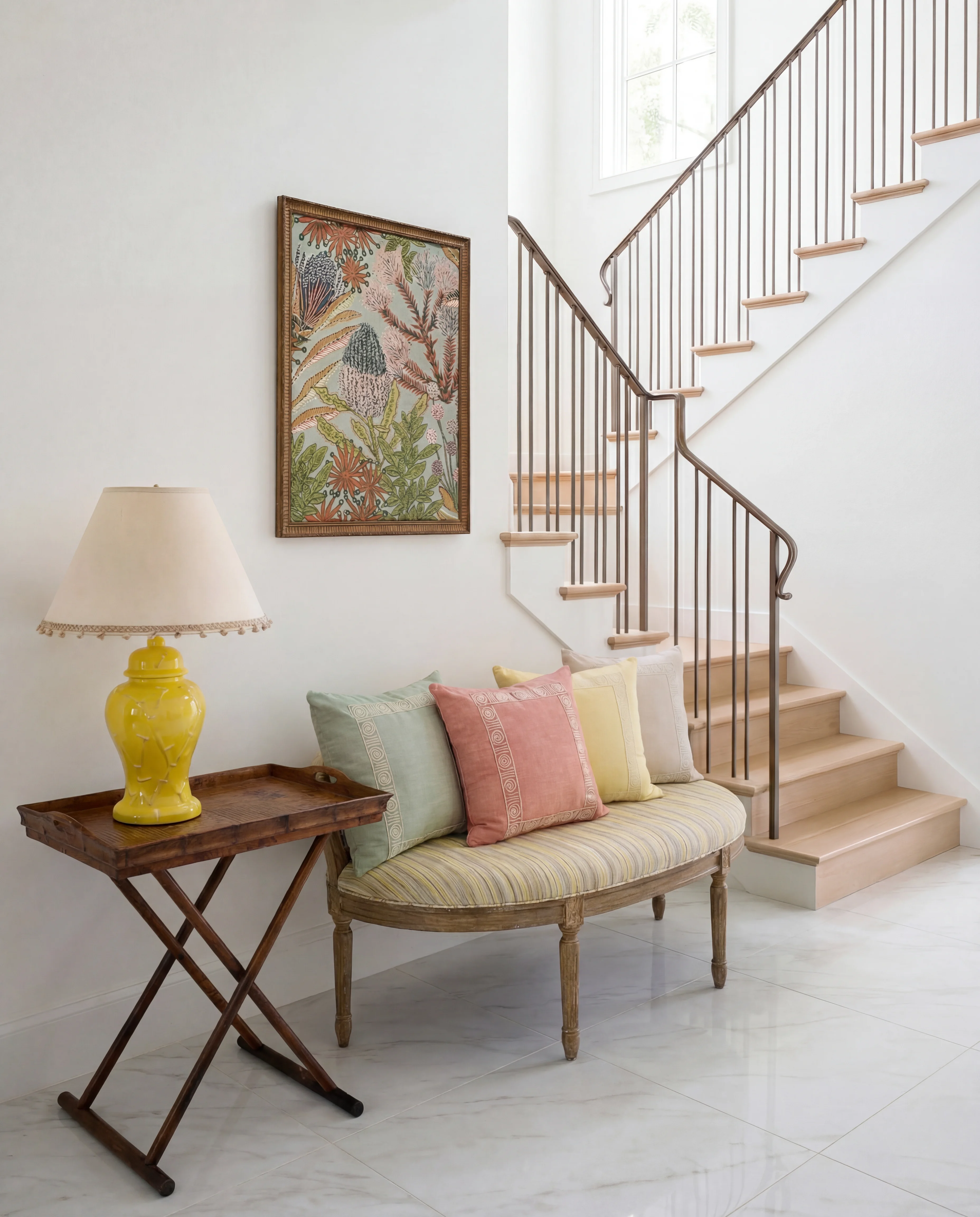 Entry-Foyer-Bench-Pillows-Lamp-Table
